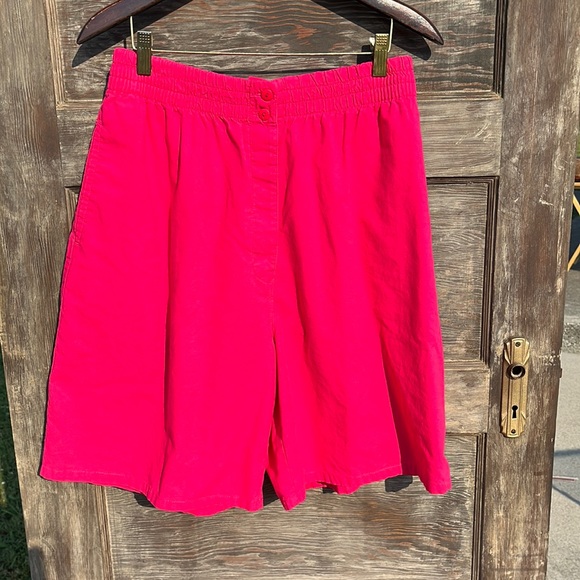 Woolrich Pants - Woolrich Women Vintage Elastic-Waist High-Waist Button-fly Shorts, Magenta |L